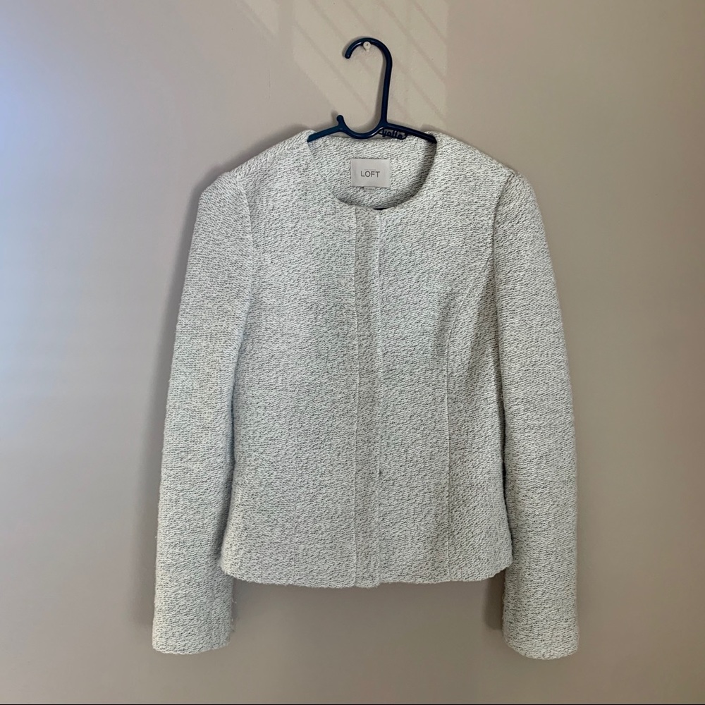 LOFT Ann Taylor Minimal Collarless Short Jacket